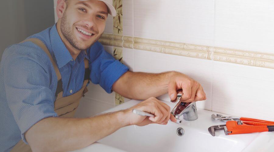 Professional clogged drains services in Easton, WA